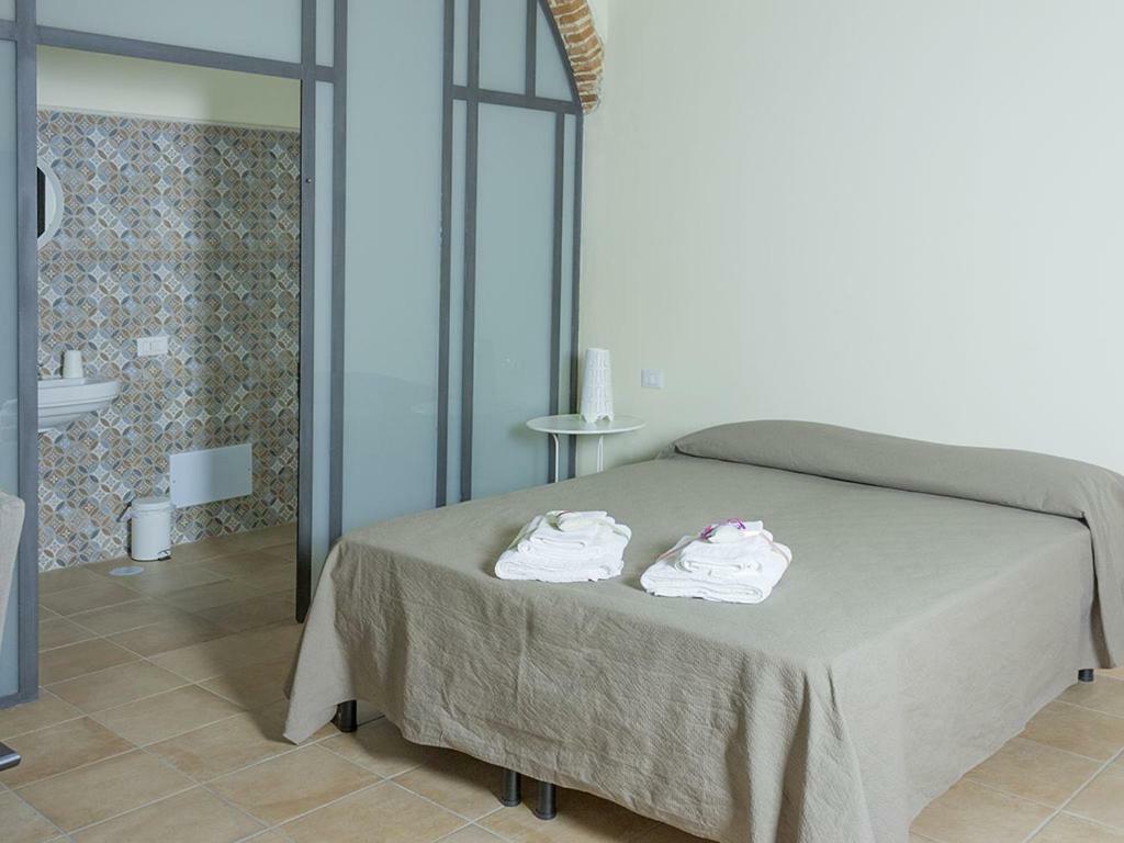 B&B Domus Purpurea Россано Экстерьер фото