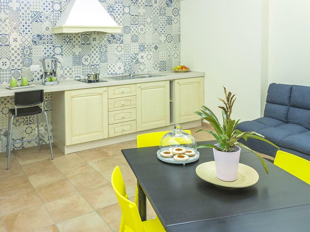 B&B Domus Purpurea Россано Экстерьер фото